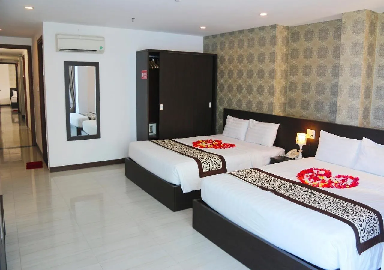 Lucky Star Hotel Nha Trang 3*,