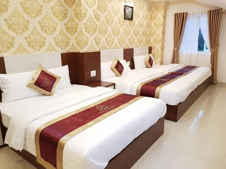 Lucky Star Hotel Nha Trang 3*,