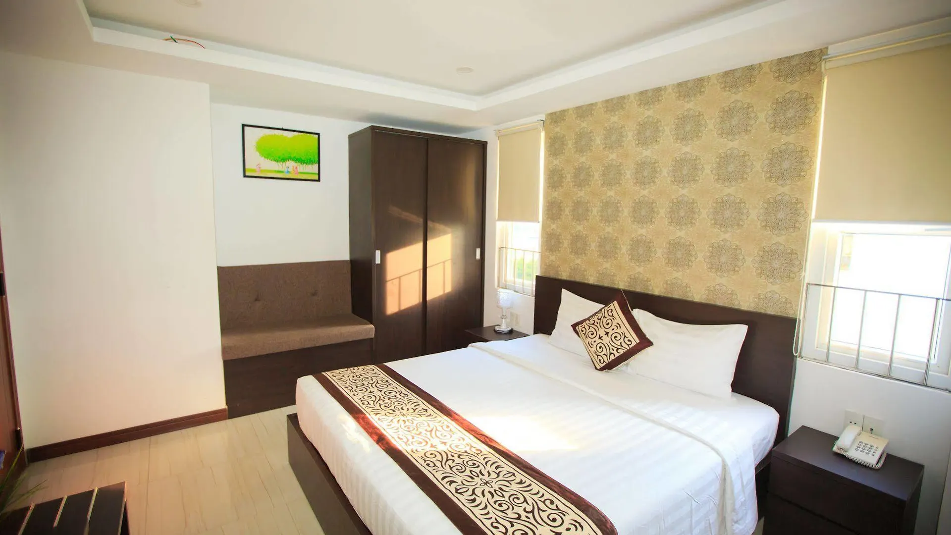 Lucky Star Hotel Nha Trang 3*,